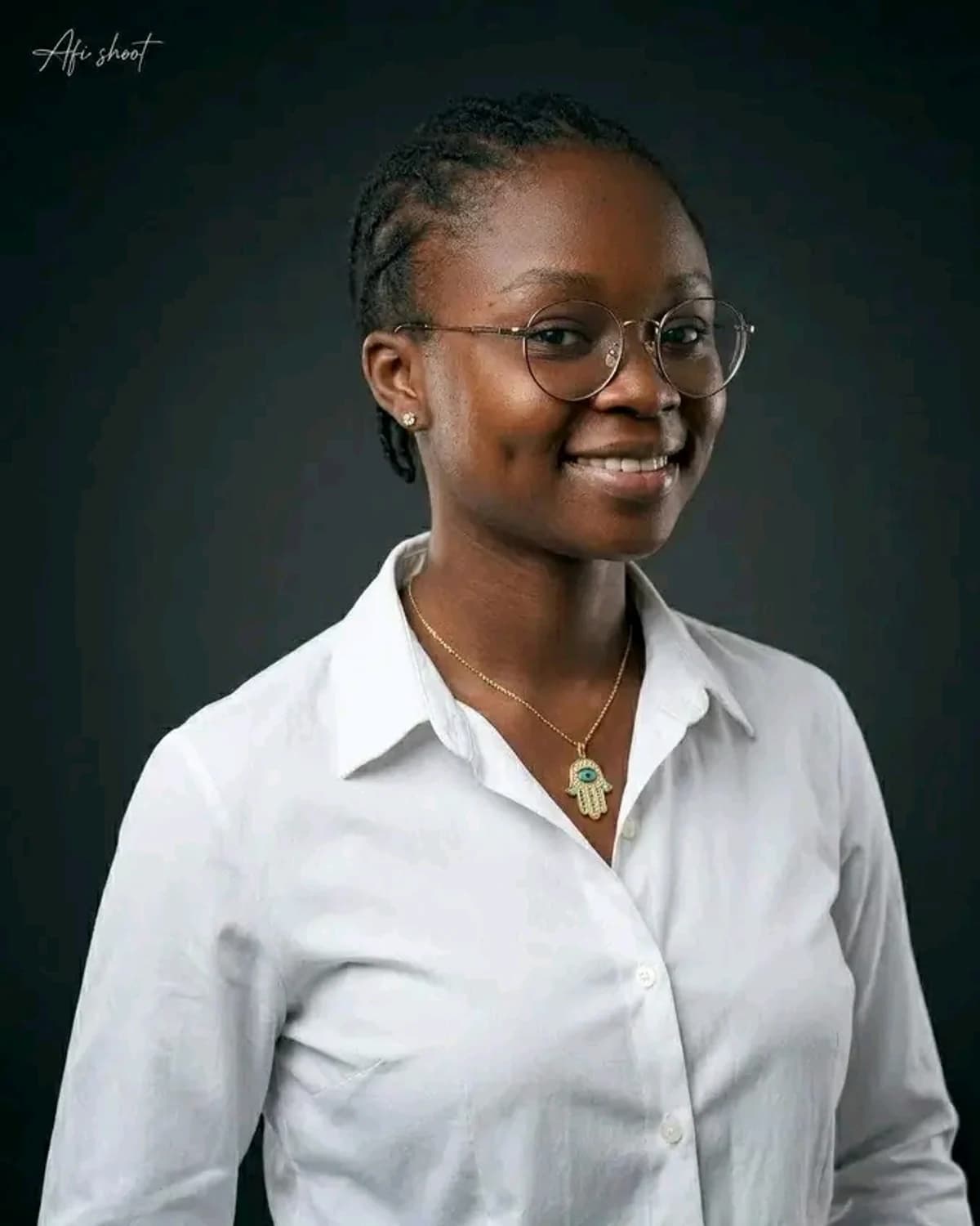 Portrait de Afi Fifamè Esther Bélinda KOOVI